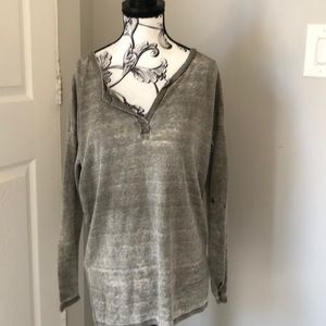 American Eagle long sleeve